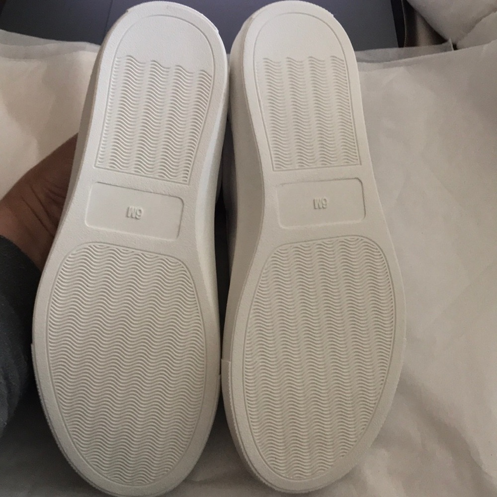 New York & Company Sneakers - Picture 3 of 7